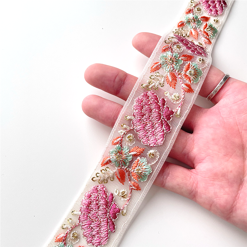 338 【 幅:3.5cm 】 インド刺繍リボン ホワイト チュール ピンク オレンジ