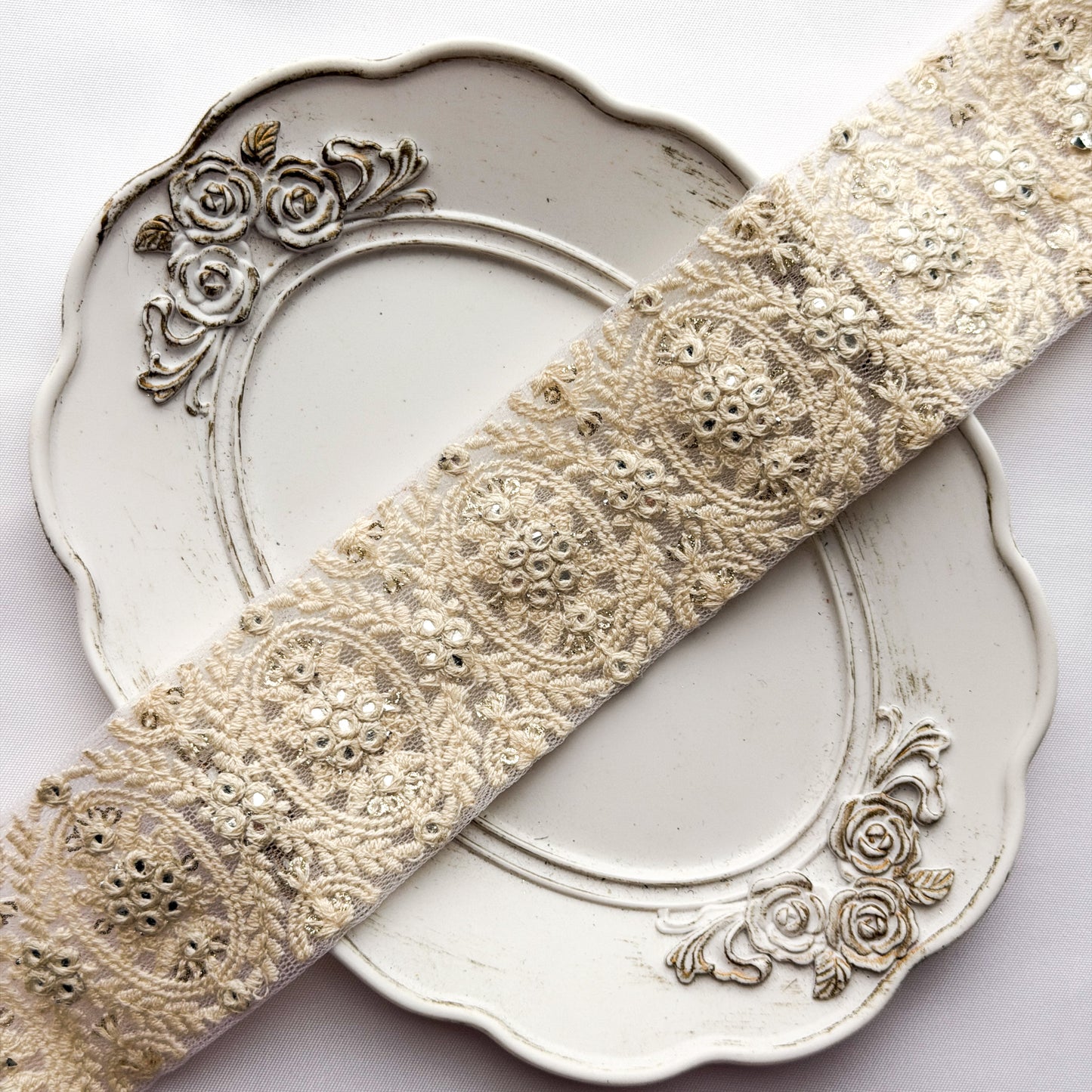 S407 インド刺繍リボン 4.5cm幅 チュール