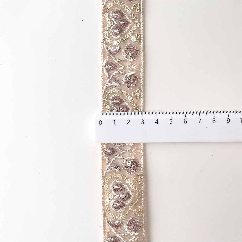 1007 【 幅：3cm 】 インド刺繍リボン　ベージュ　チュール　パープル　ゴールド