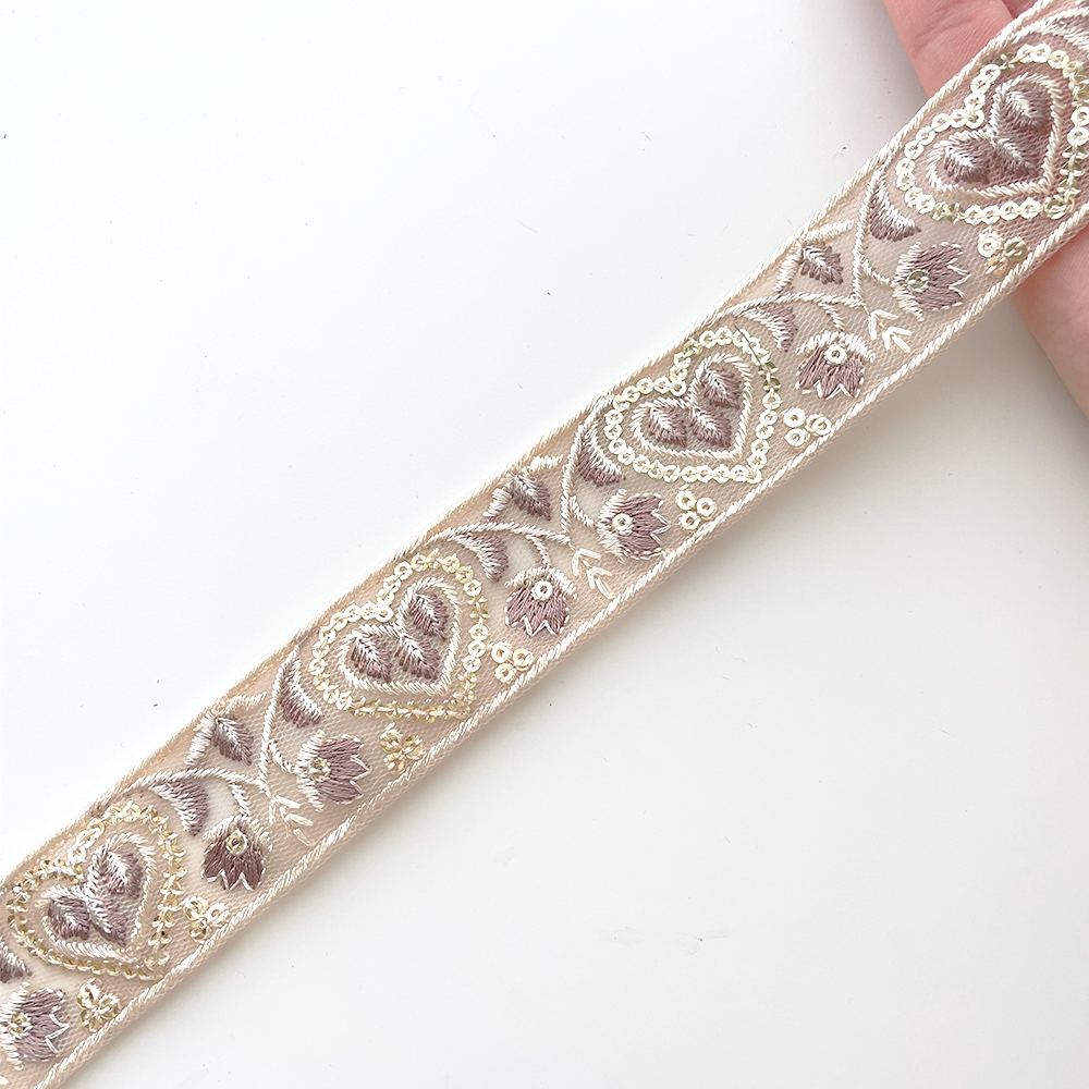 1007 【 幅：3cm 】 インド刺繍リボン　ベージュ　チュール　パープル　ゴールド