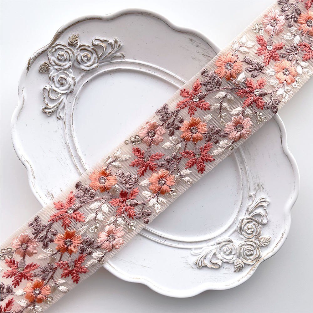 1012 【 幅：4.5cm 】 インド刺繍リボン　ベージュ　チュール　オレンジ