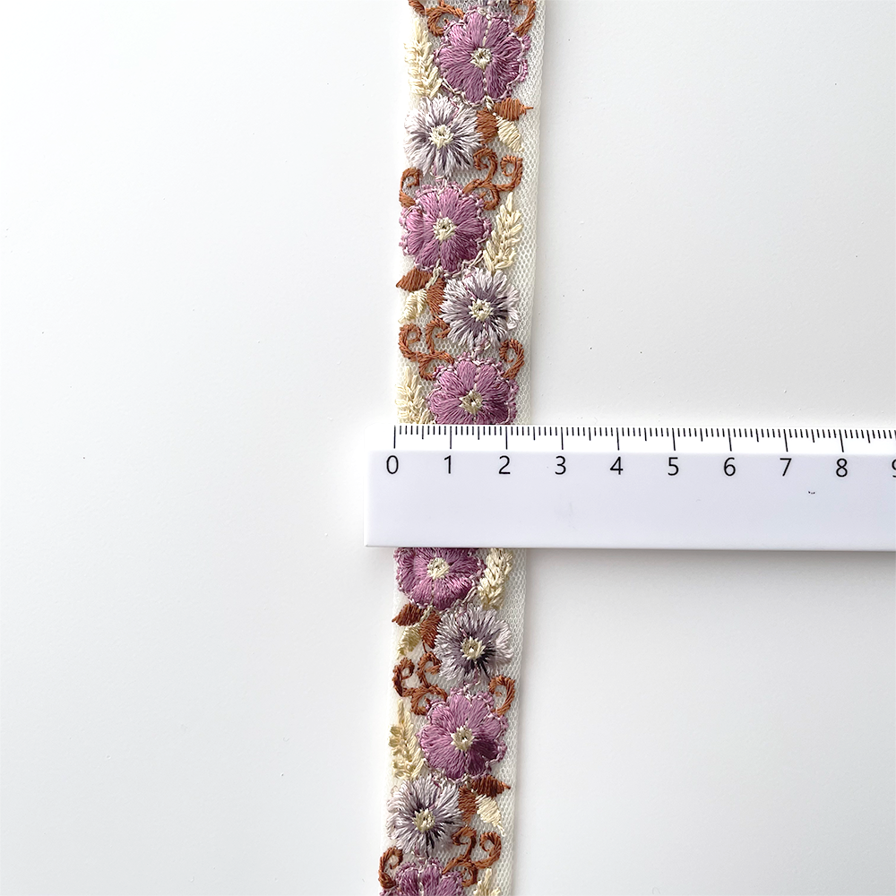1017 【 幅：2.5cm 】 インド刺繍リボン　クリーム　チュール　パープル　イエロー
