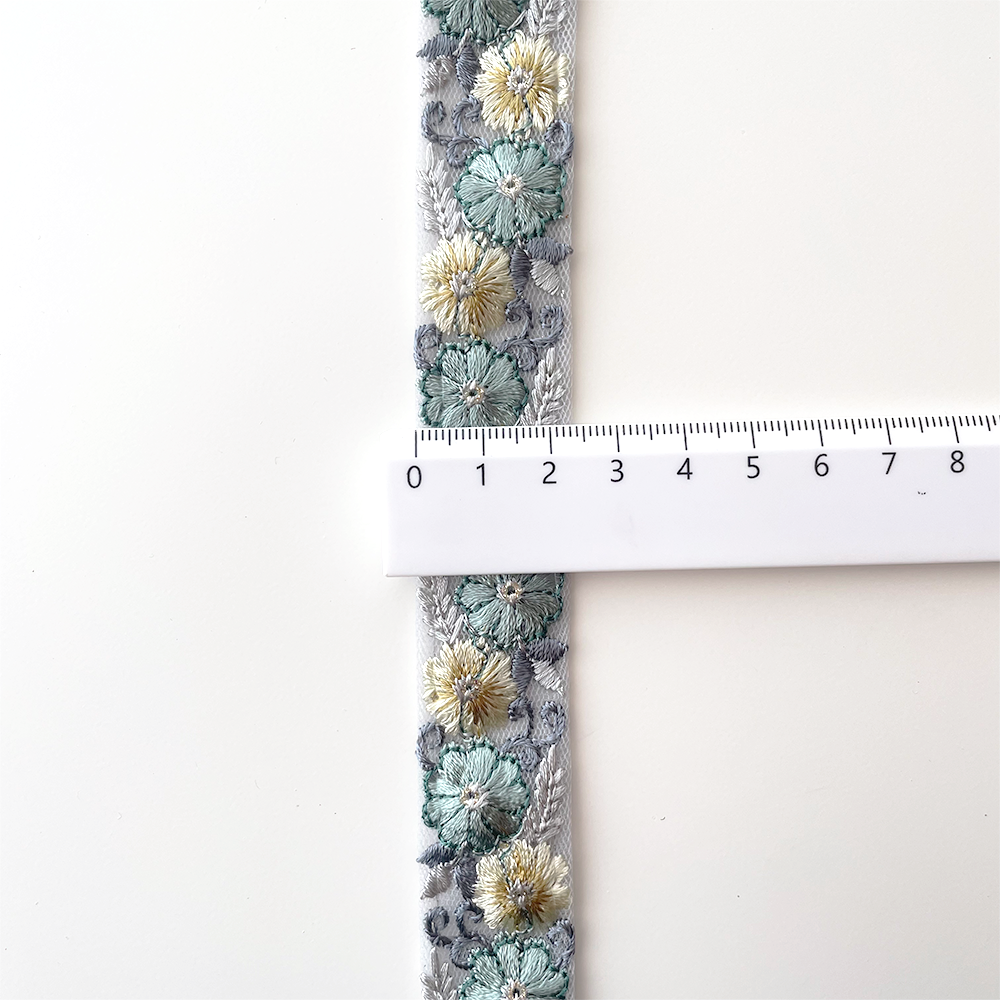 1025 【 幅：2.5cm 】 インド刺繍リボン　ブルー　チュール　グリーン　ライム