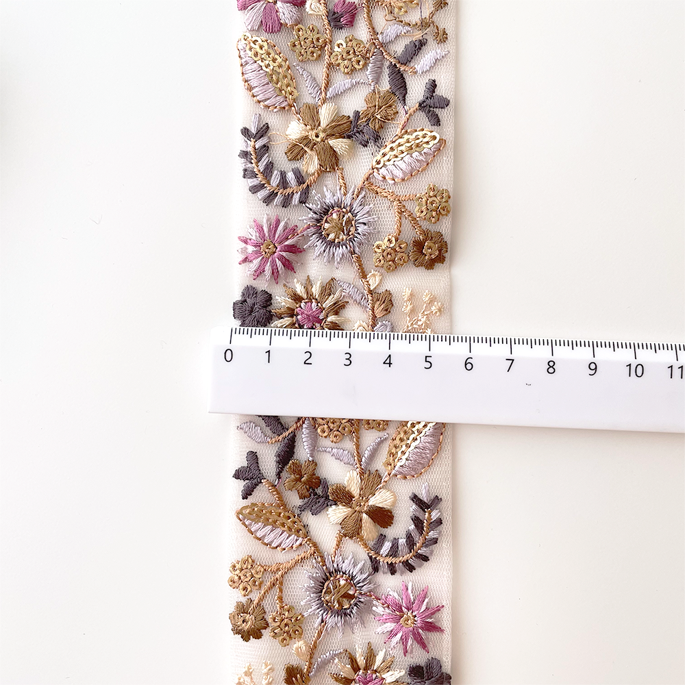 1027 【 幅：5.5cm 】 インド刺繍リボン　ホワイト　チュール　パープル　ゴールド　グリーン