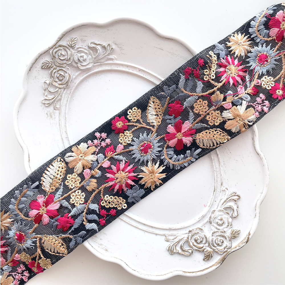 1032 【 幅：5.5cm 】 インド刺繍リボン　ブラック　チュール　ブルー　レッド　ベージュ