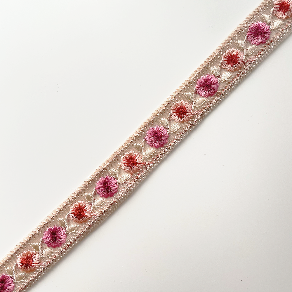 1034 【 幅：3cm 】 インド刺繍リボン　ベージュ　チュール　ピンク　オレンジ