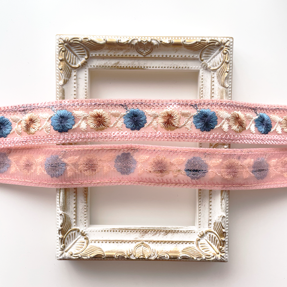 1035 【 幅：3cm 】 インド刺繍リボン　ピンク　チュール　ブルー　ベージュ
