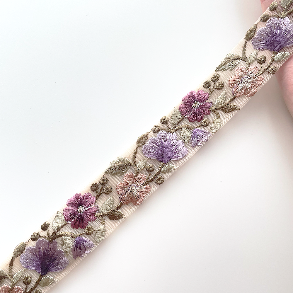 1037 【 幅：3cm 】 インド刺繍リボン　ベージュ　チュール　パープル　グリーン