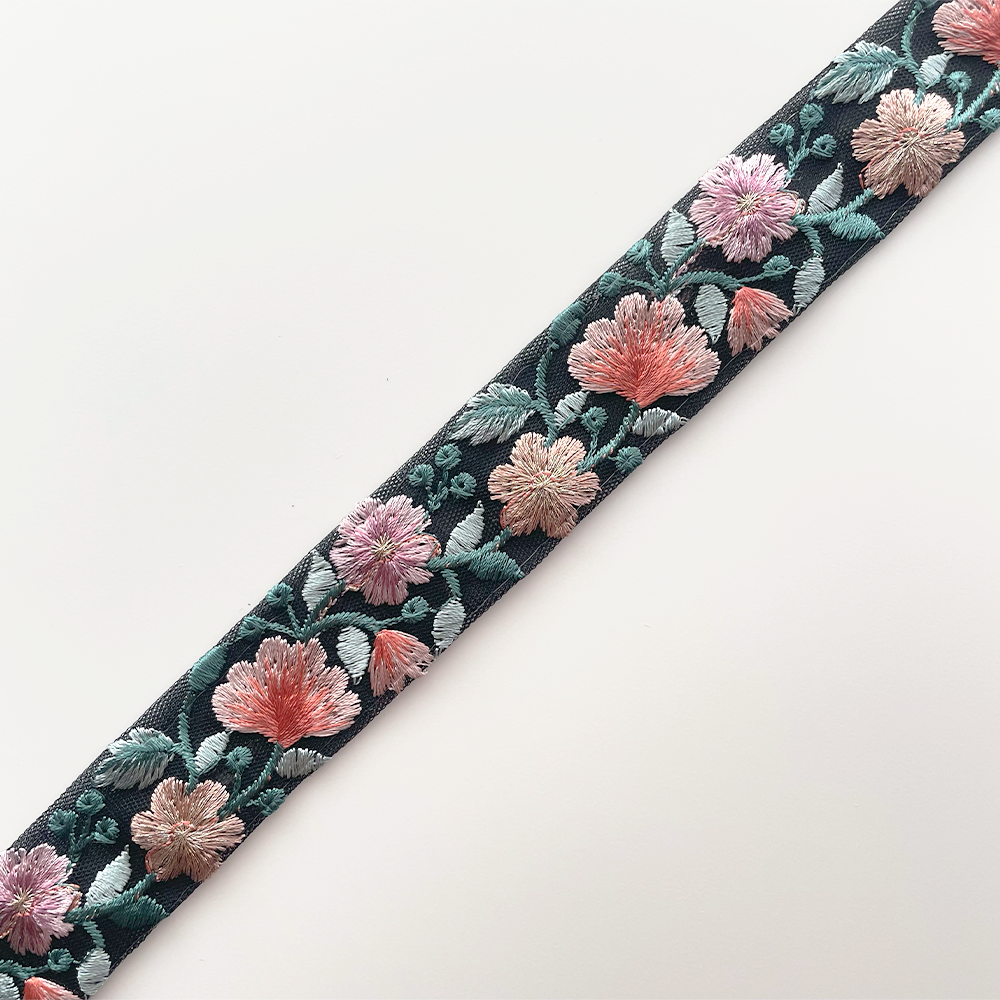 1042 【 幅：3cm 】 インド刺繍リボン　ブラック　チュール　サーモン　オレンジ　パープル