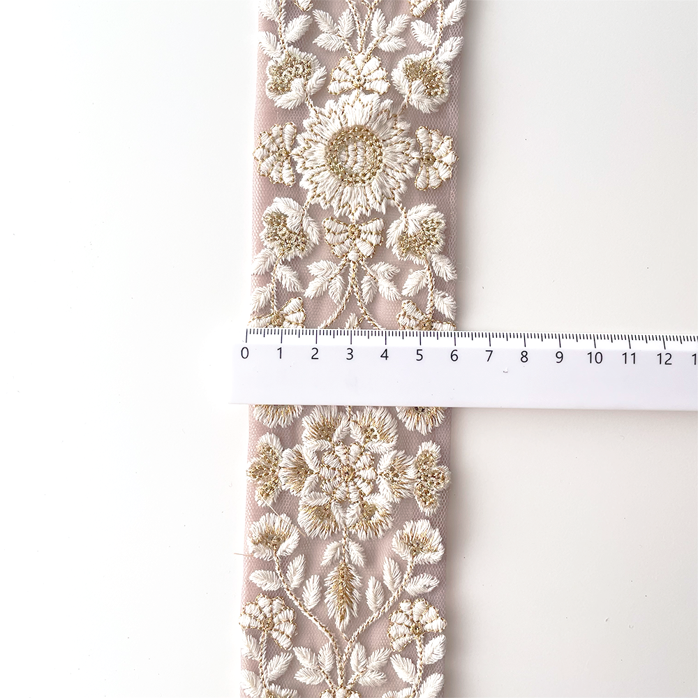 1045 【 幅：5.5cm 】 インド刺繍リボン　パープル　チュール　ホワイト　ゴールド