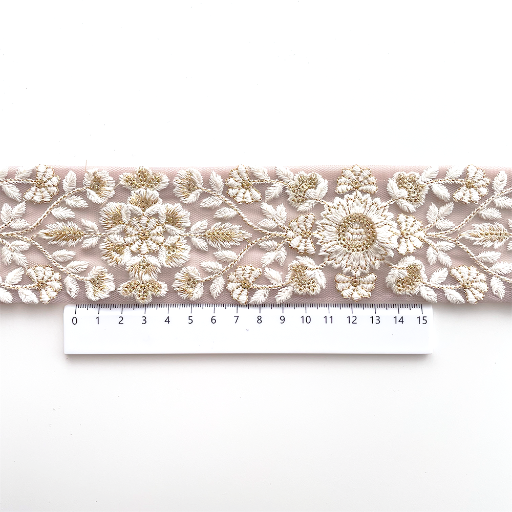 1045 【 幅：5.5cm 】 インド刺繍リボン　パープル　チュール　ホワイト　ゴールド