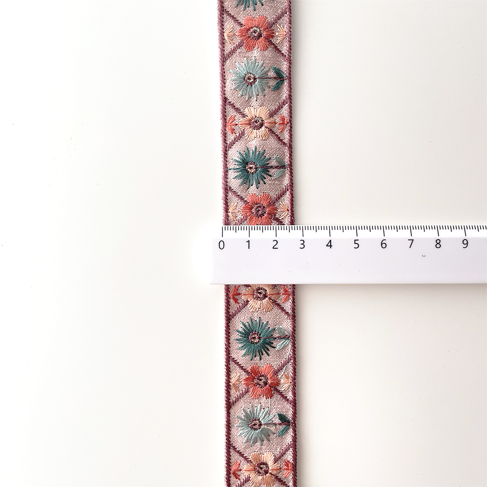 1048 【 幅：2.5cm 】 インド刺繍リボン　ピンク　布地　グリーン　オレンジ
