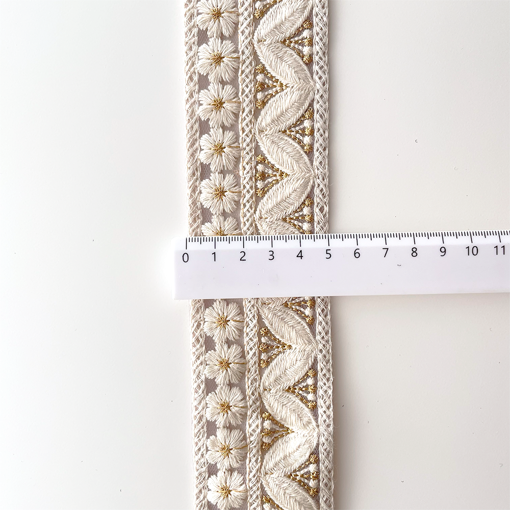 1052 【 幅：5cm 】 インド刺繍リボン　ピンク　チュール　ホワイト　ゴールド