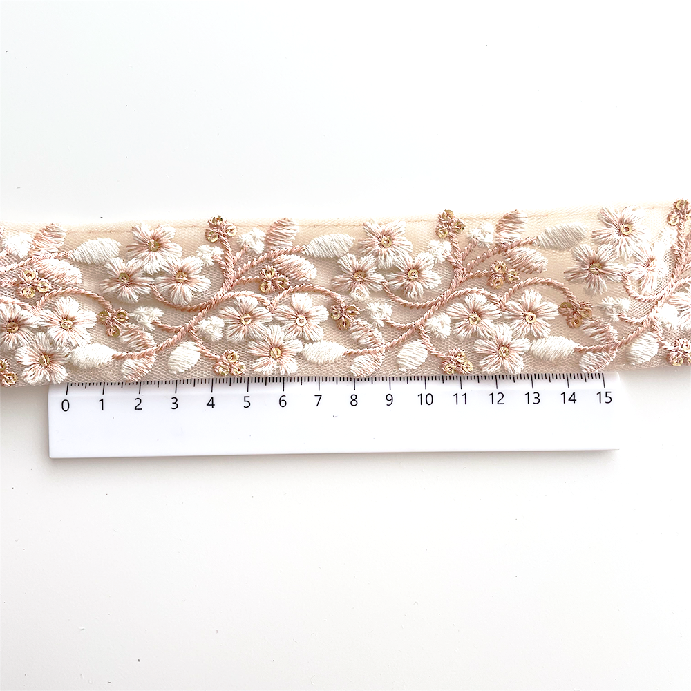1055 【 幅：5cm 】 インド刺繍リボン　ピンク　チュール　ピンクベージュ　ホワイト