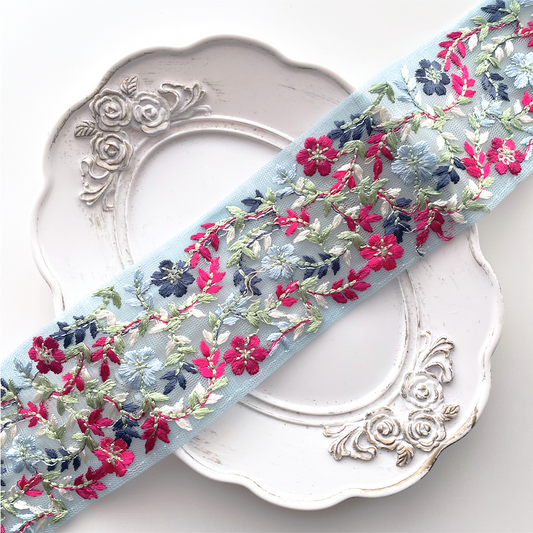 1067 【 幅：5.5cm 】 インド刺繍リボン　ブルー　チュール　レッド　グリーン