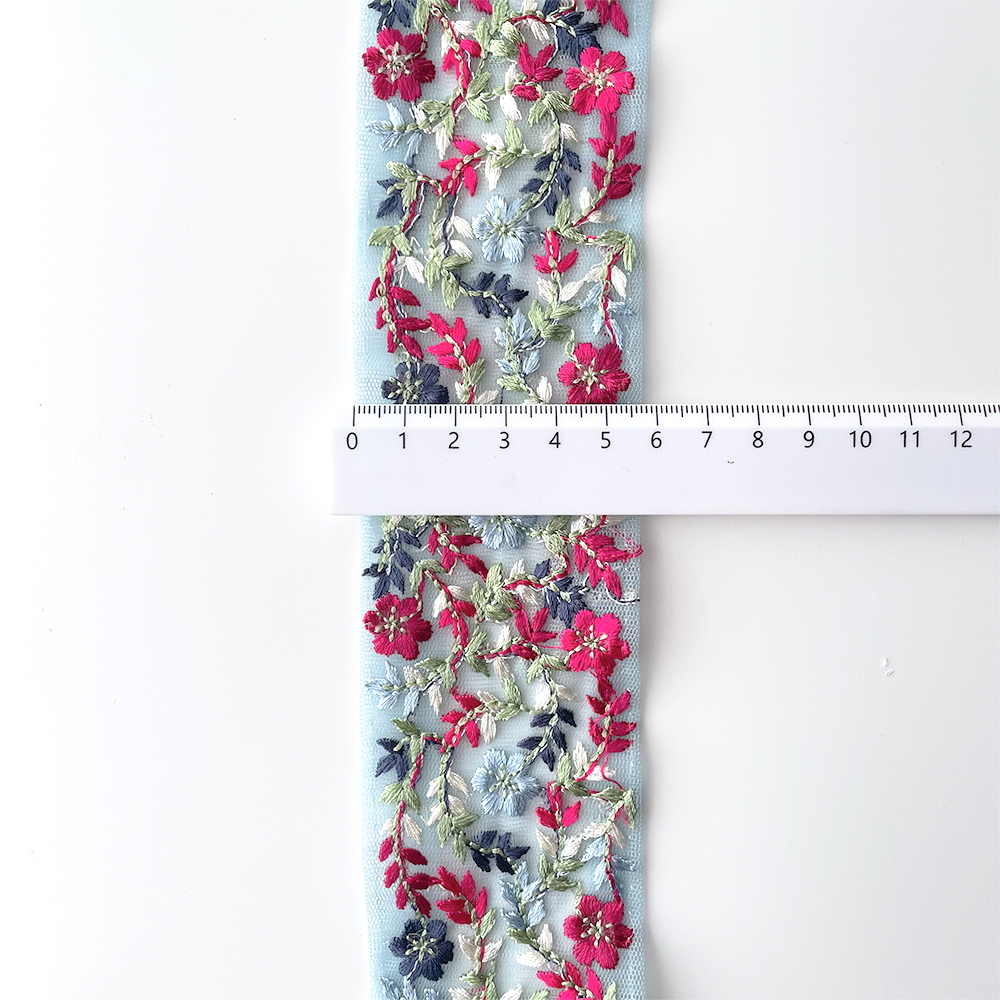 1067 【 幅：5.5cm 】 インド刺繍リボン　ブルー　チュール　レッド　グリーン