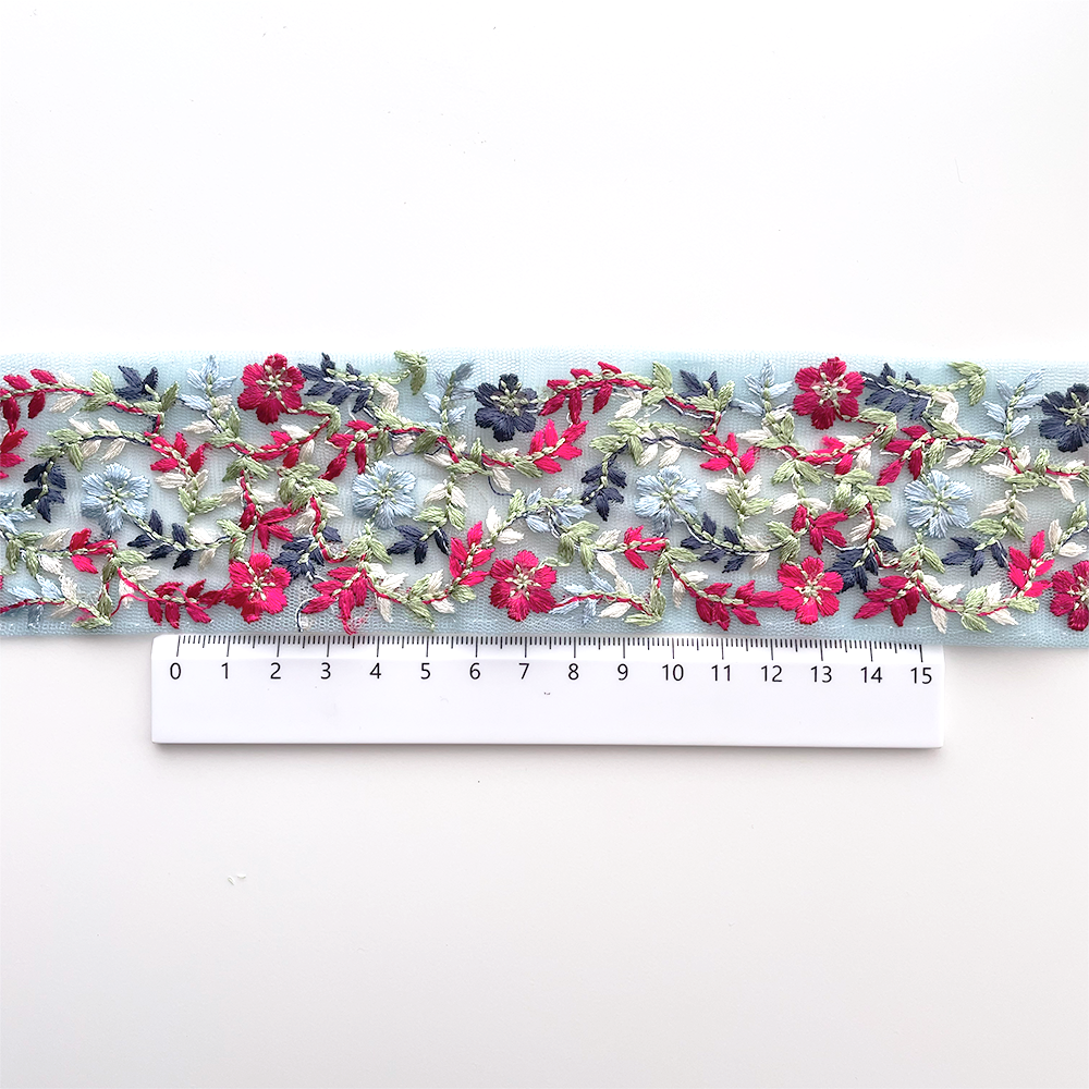 1067 【 幅：5.5cm 】 インド刺繍リボン　ブルー　チュール　レッド　グリーン