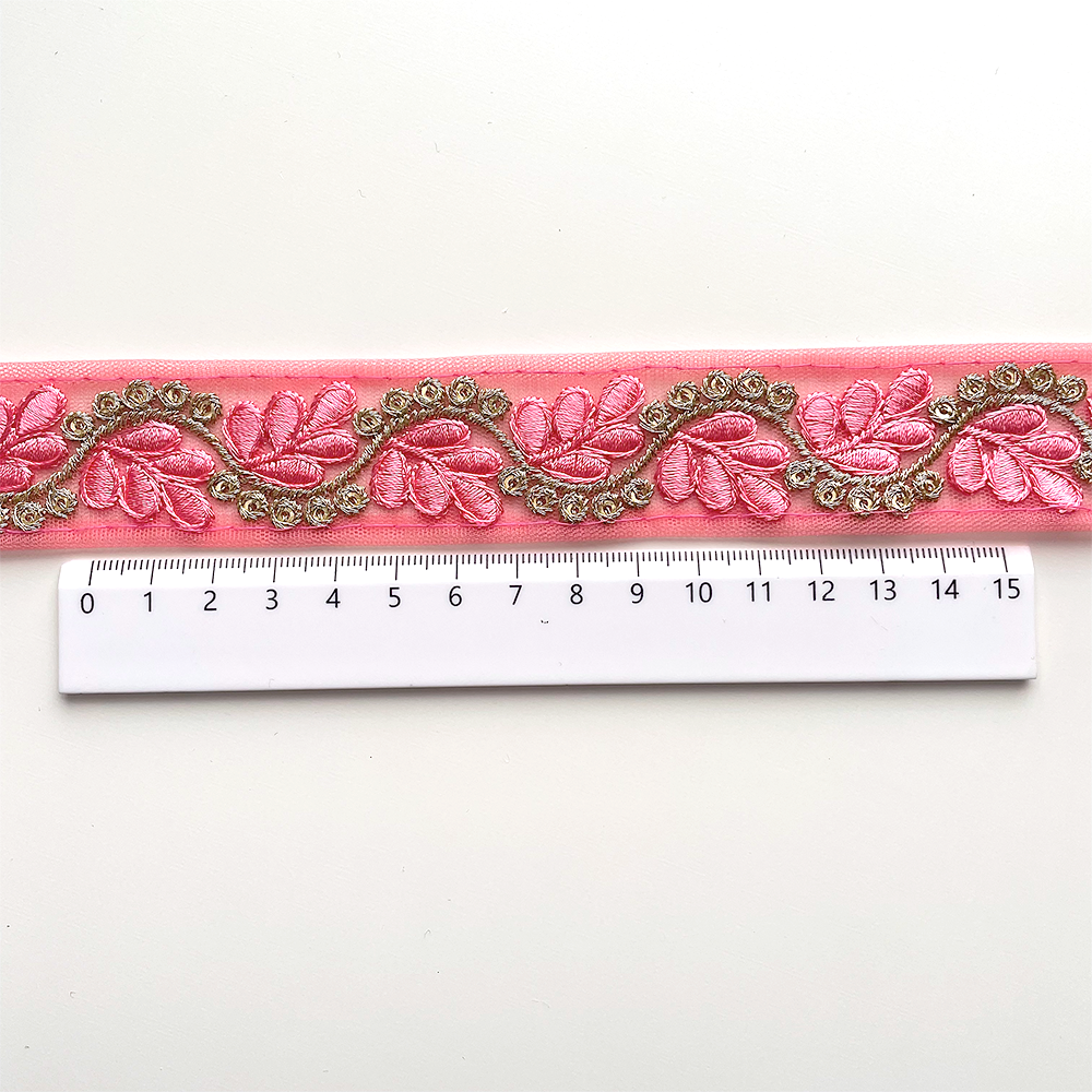 265 【 幅：3cm 】 インド刺繍リボン　ピンク　チュール　
