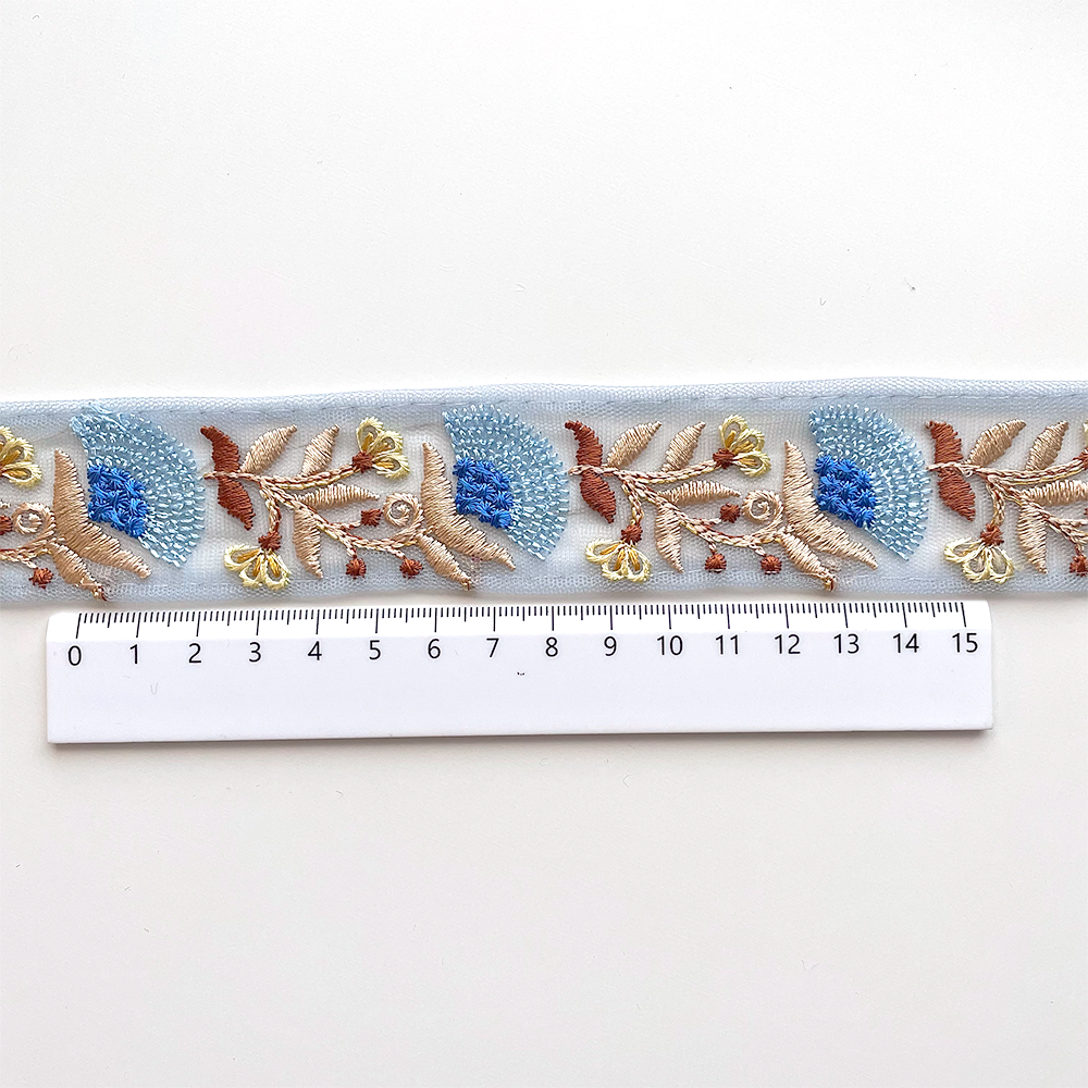 277 【 幅：3.5cm 】 インド刺繍リボン　水色　チュール　