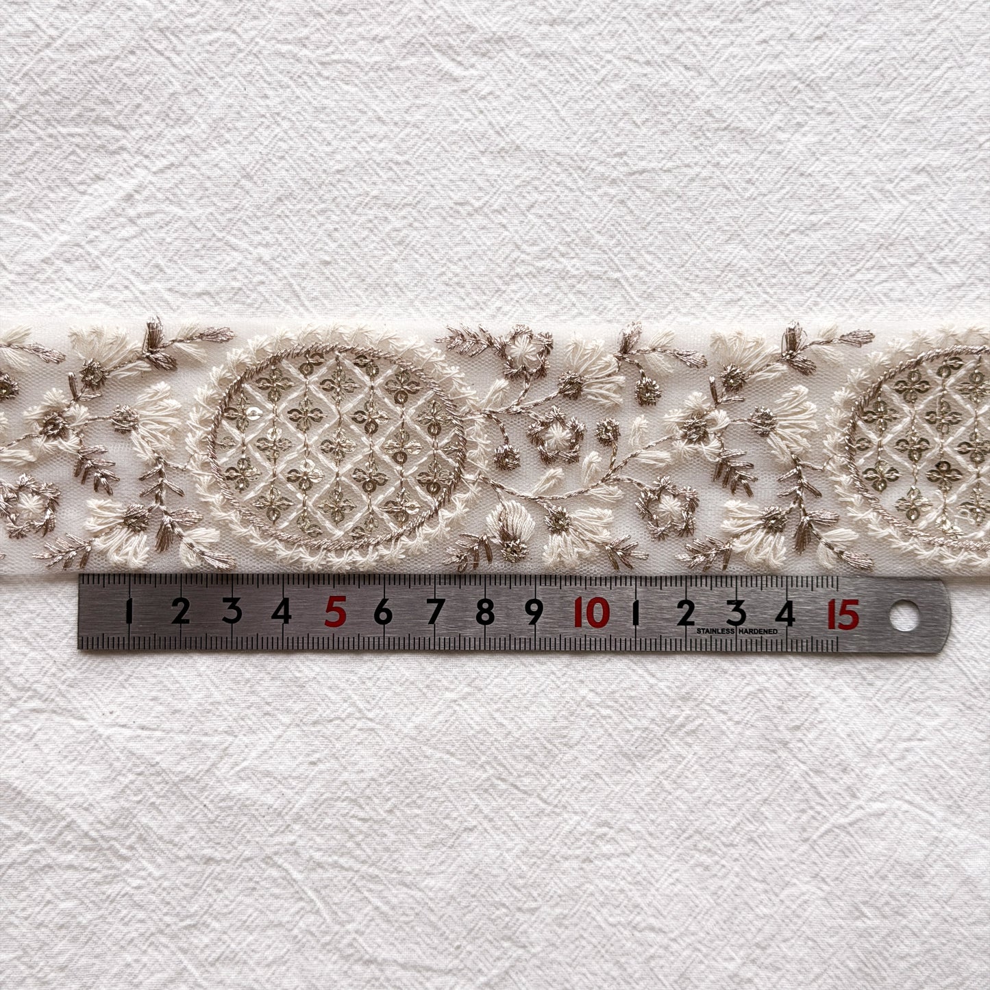 S400 インド刺繍リボン 5cm幅 チュール