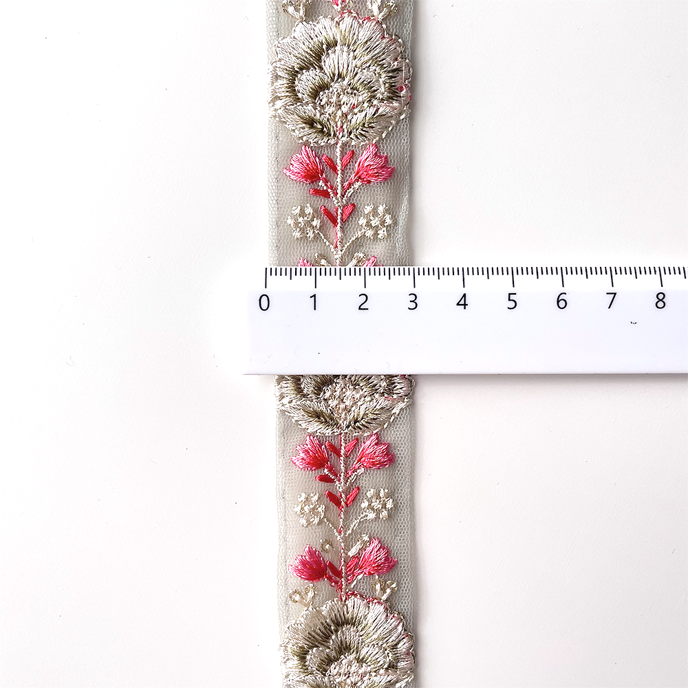 329 【 幅：3cm 】 インド刺繍リボン　グリーングレー　チュール　ピンク