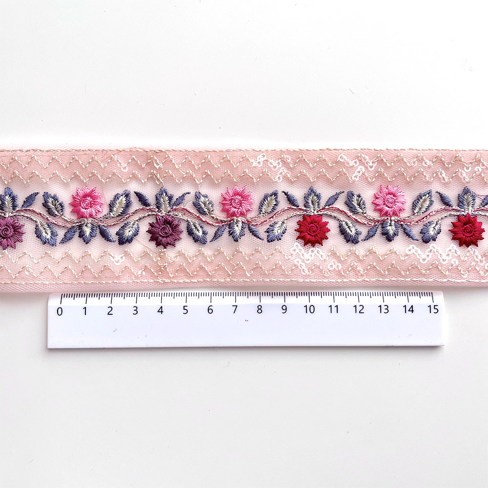 364 【 幅：5.5cm 】 インド刺繍リボン　ピンク　チュール　レッド