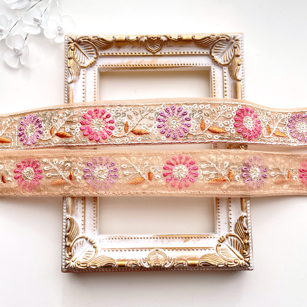 380 【 幅：2.5cm 】 インド刺繍リボン　ベージュ　チュール　ピンク　パープル