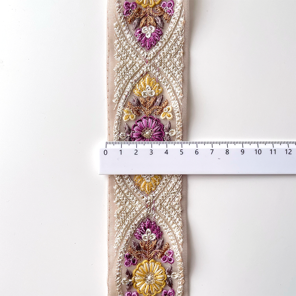 412 【 幅：5.5cm 】 インド刺繍リボン　ダスティライラック　チュール　イエロー　パープル