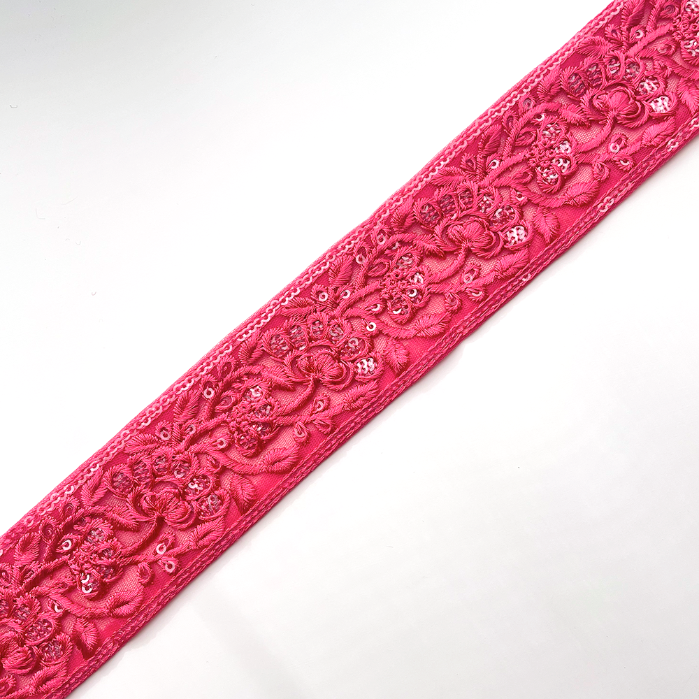 425 【 幅：4.5cm 】 インド刺繍リボン　ローズ　チュール　