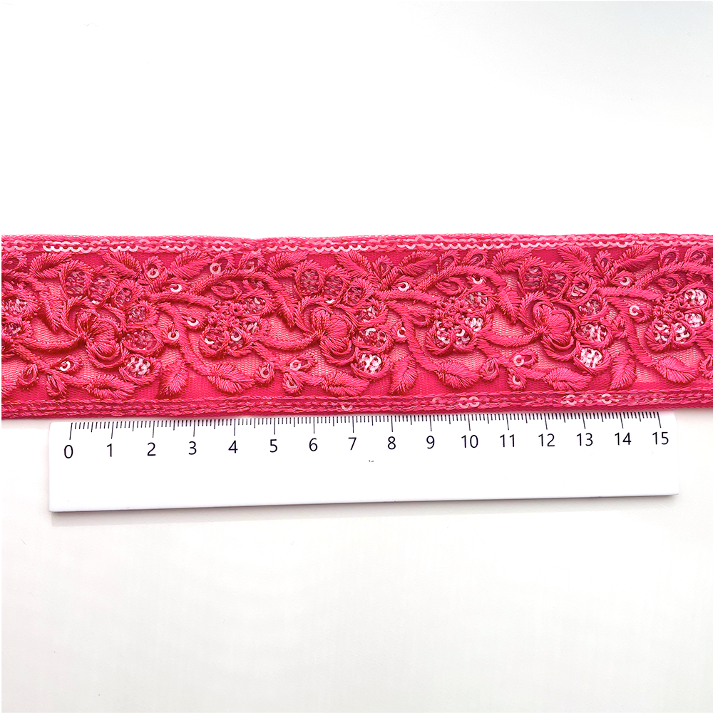 425 【 幅：4.5cm 】 インド刺繍リボン　ローズ　チュール　
