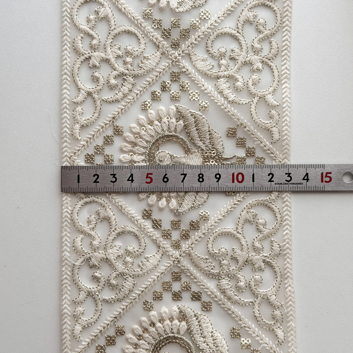 S340 インド刺繍リボン 13cm幅 チュール ピーコック