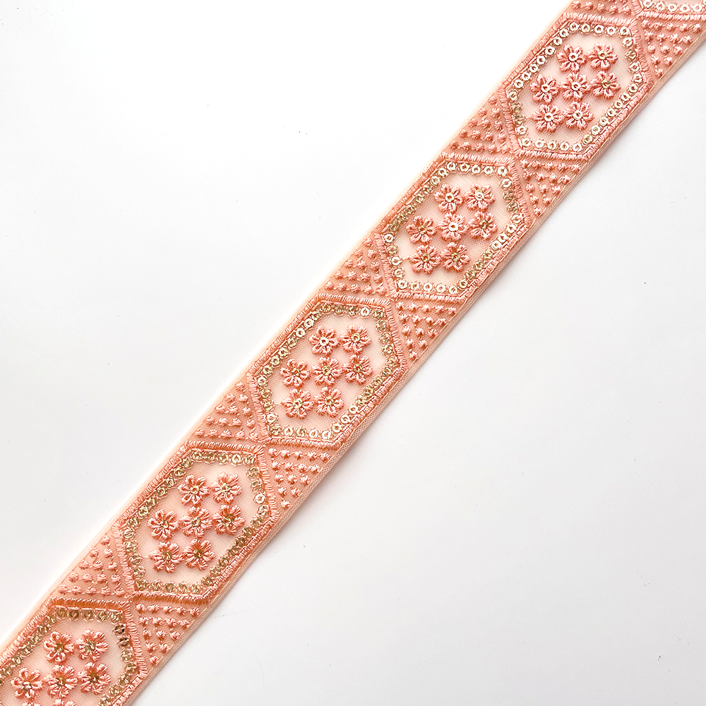 441 【 幅：4.5cm 】 インド刺繍リボン　シェルピンク　チュール　