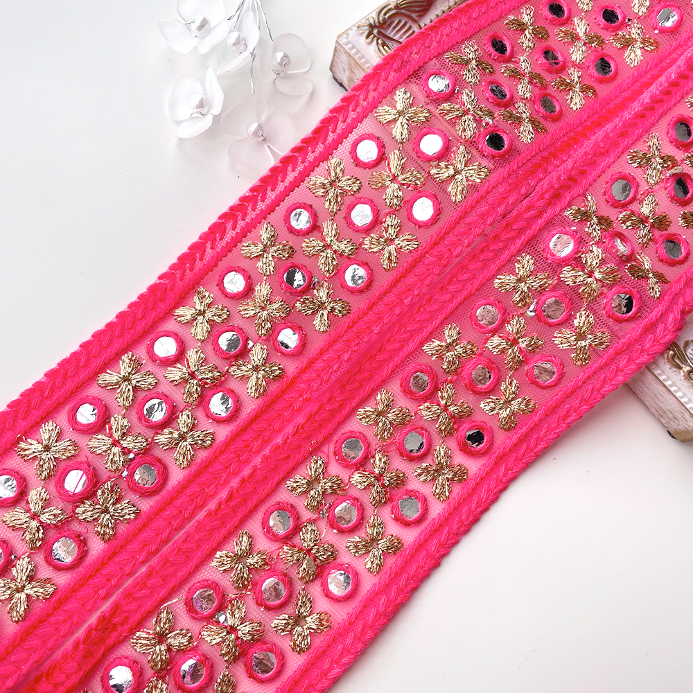 448 【 幅：5.5cm 】 インド刺繍リボン　パステルレッド　チュール　ゴールド