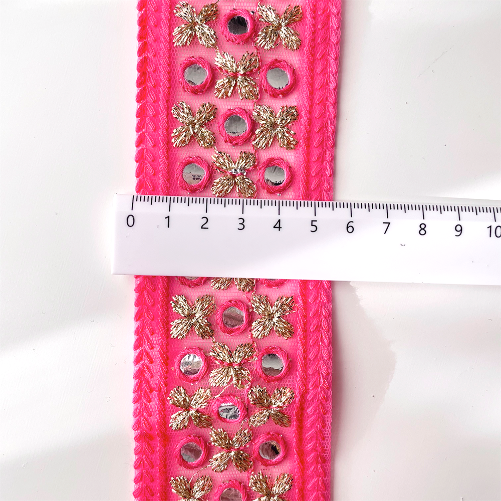 448 【 幅：5.5cm 】 インド刺繍リボン　パステルレッド　チュール　ゴールド