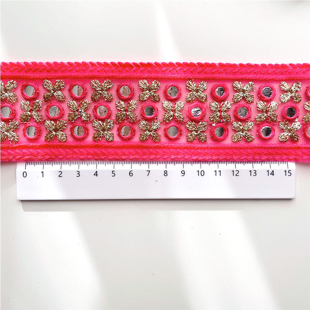 448 【 幅：5.5cm 】 インド刺繍リボン　パステルレッド　チュール　ゴールド
