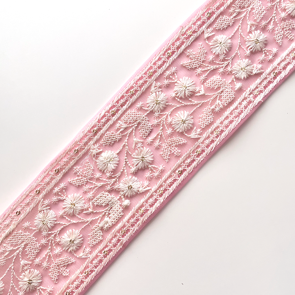 499 【 幅：8cm 】 インド刺繍リボン　ピンク　チュール　ホワイト