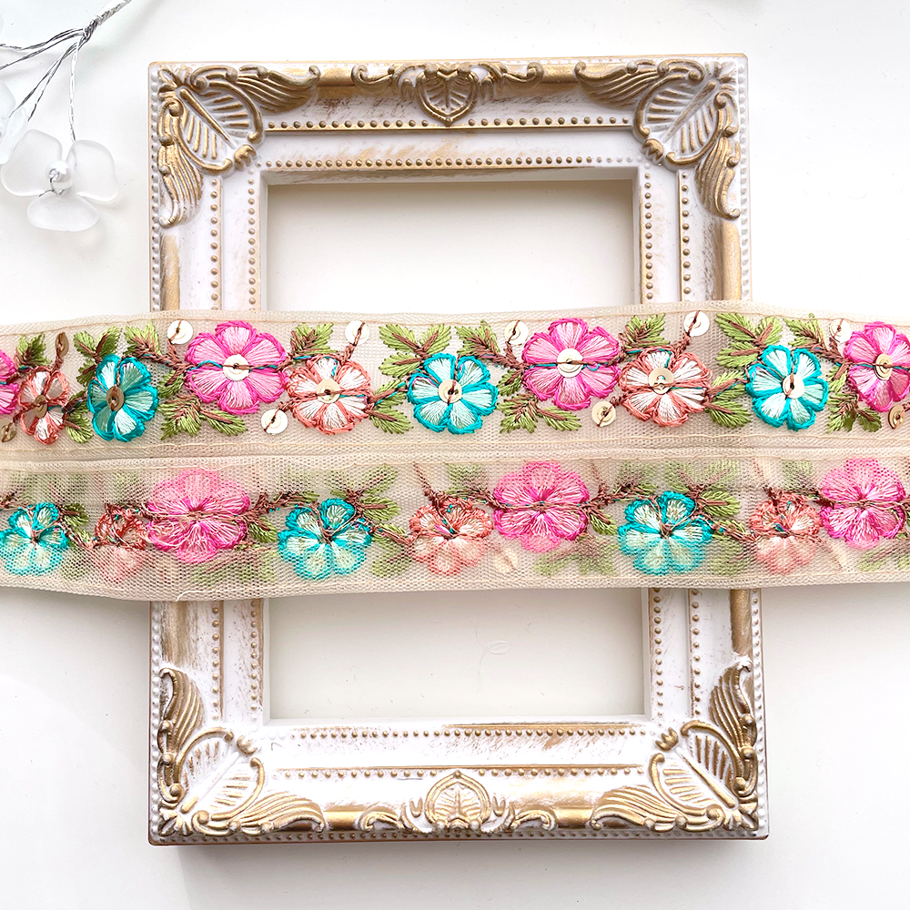 512 【 幅：2.5cm 】 インド刺繍リボン　ベージュ　チュール　ピンク　ブルー　ブラウン