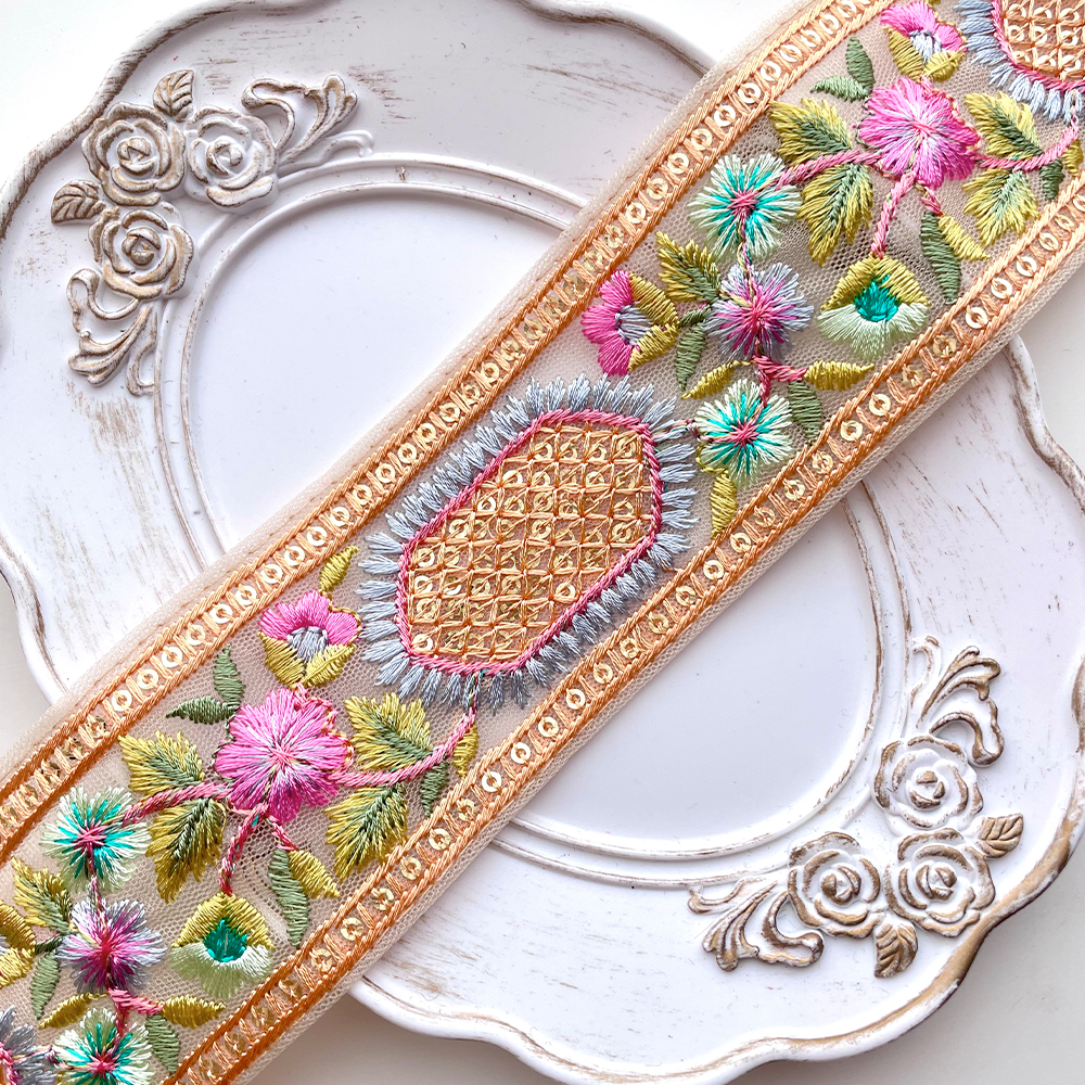 520 【 幅：5.5cm 】 インド刺繍リボン　ベージュ　チュール　オレンジ　ブルー　グリーン