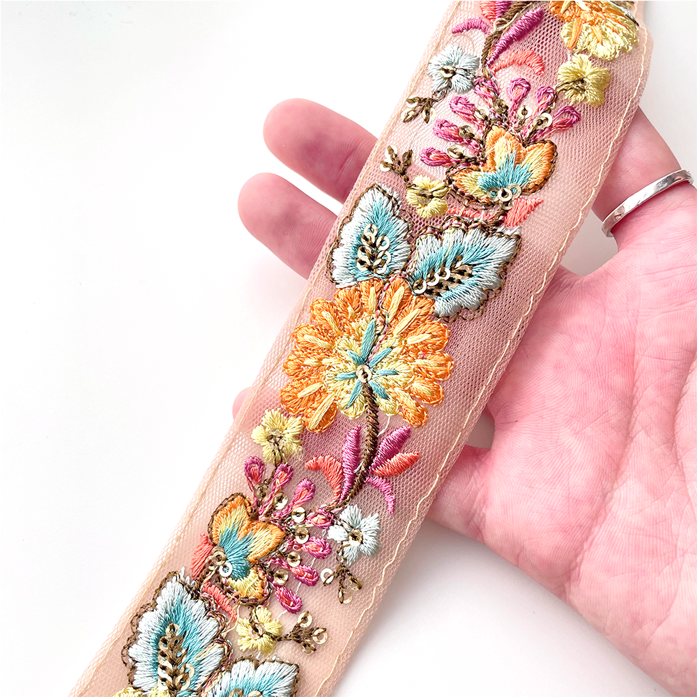 550 【 幅：4.5cm 】 インド刺繍リボン　ベージュ　チュール　オレンジ　ブルー