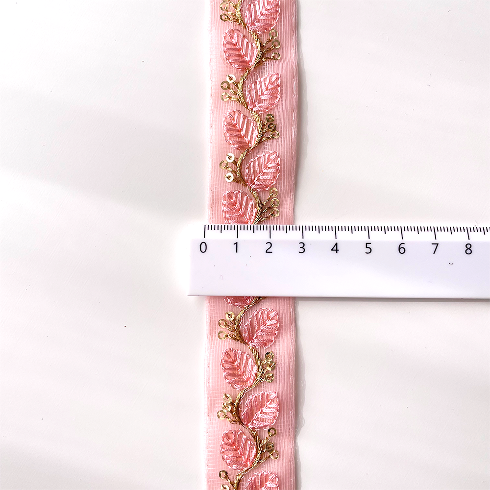 556 【 幅：3cm 】 インド刺繍リボン　ベビーピンク　チュール　
