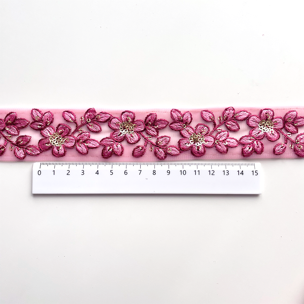 572 【 幅：3.5cm 】 インド刺繍リボン　ピンク　チュール　