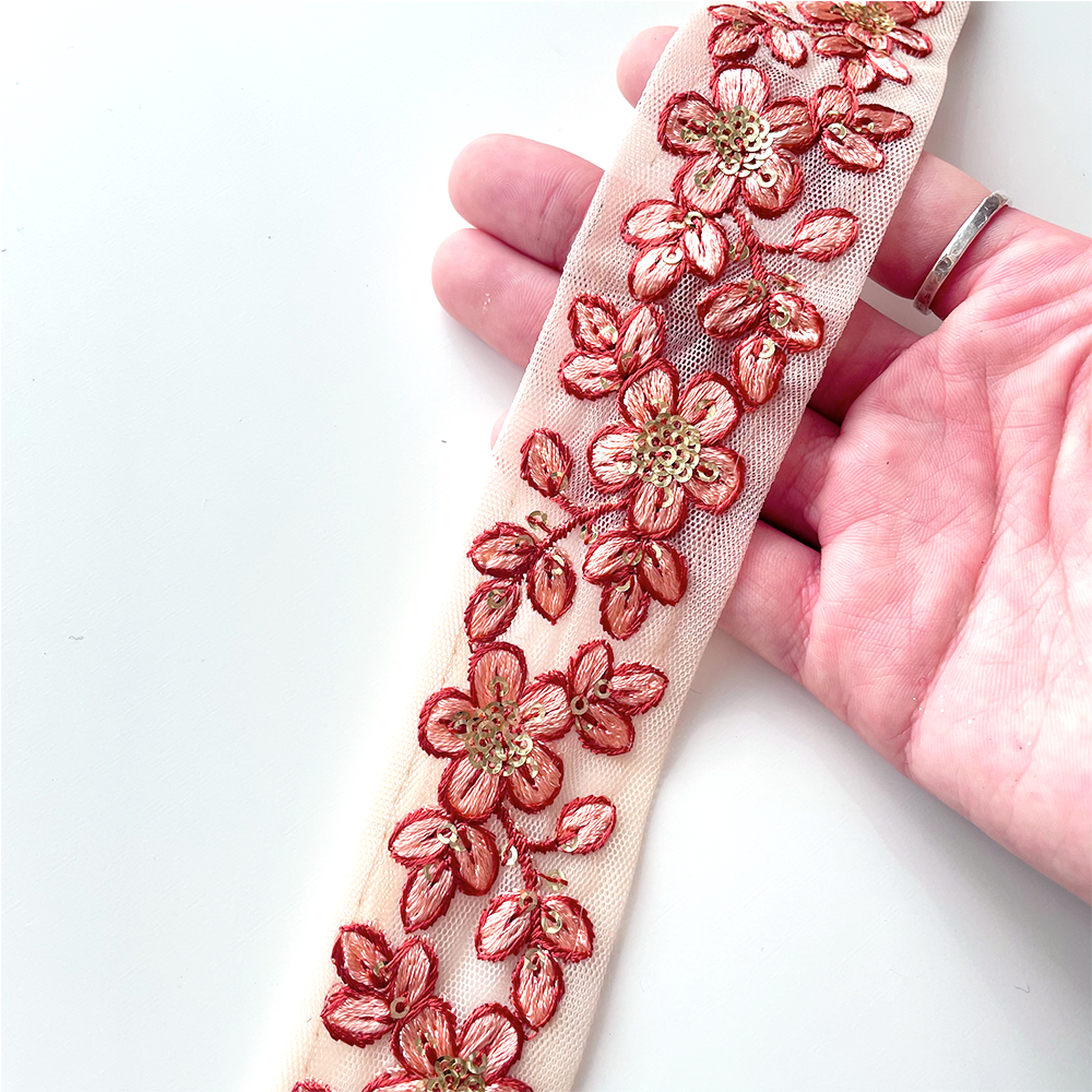 573 【 幅：3.5cm 】 インド刺繍リボン　オレンジ　チュール　