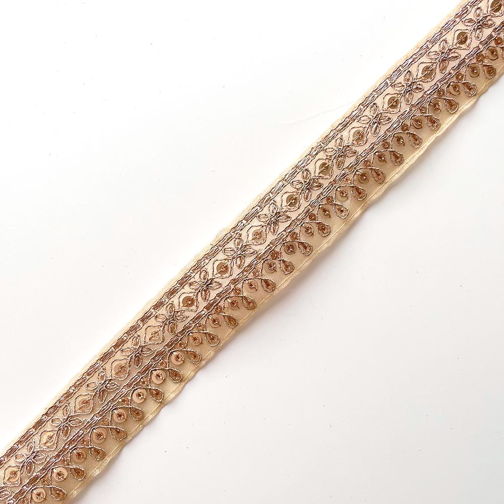 586 【 幅：3.5cm 】 インド刺繍リボン　ゴールド　オーガンジー　