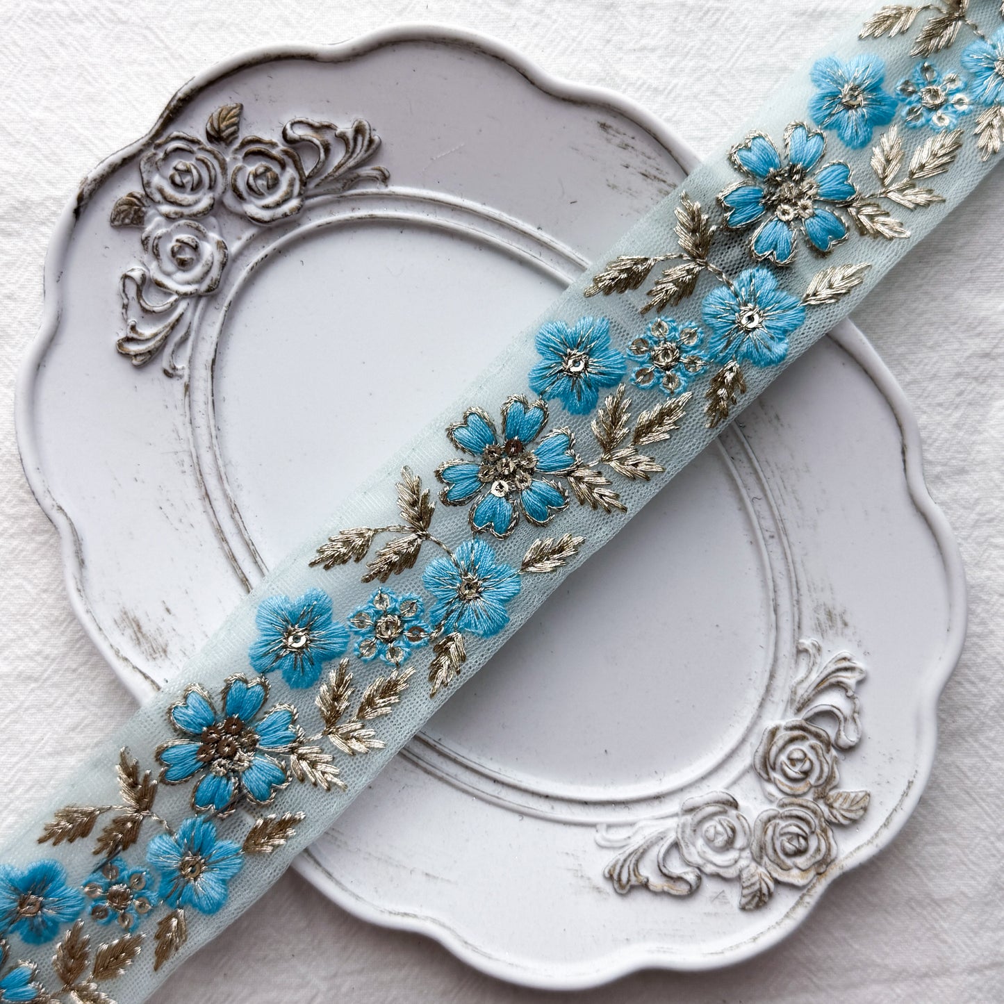 S406 インド刺繍リボン 3.5cm幅 チュール