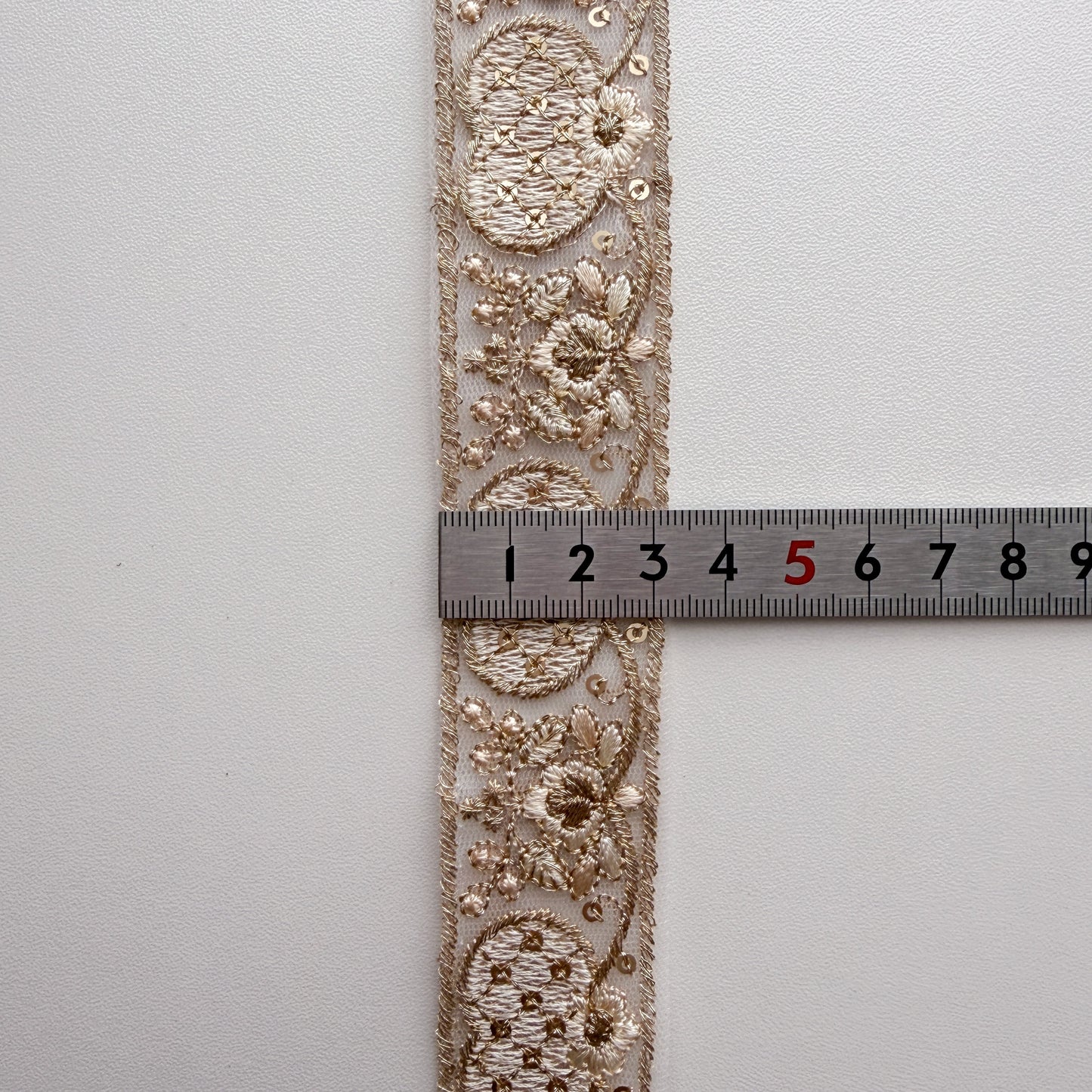S376 インド刺繍リボン 3cm幅 チュール ハート