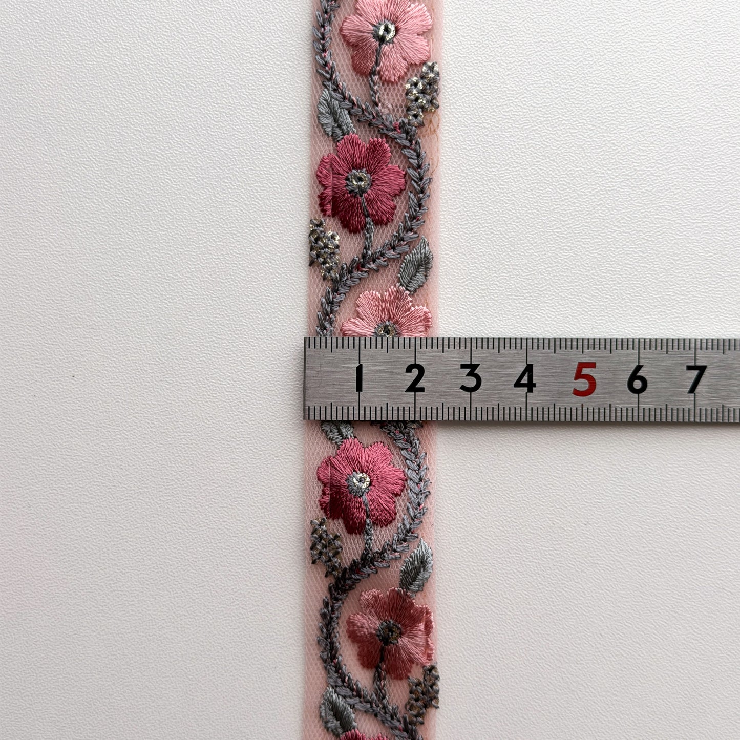 S310 インド刺繍リボン 2.2cm幅 チュール ガーランドフラワー