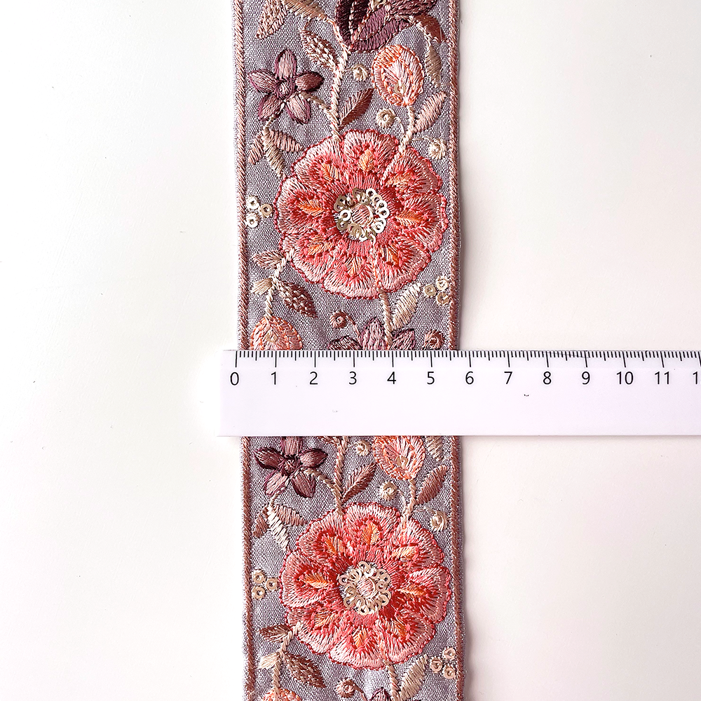 627 【 幅：5.5cm 】 インド刺繍リボン　パープル　布地　サーモン