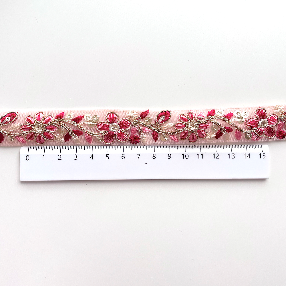 645 【 幅：2.5cm 】 インド刺繍リボン　ピンク　チュール　ゴールド