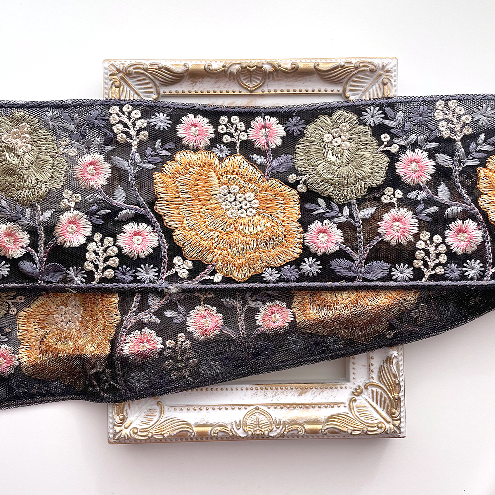 661 【 幅：7.5cm 】 インド刺繍リボン　ブラック　チュール　イエロー　グリーン　ブルー