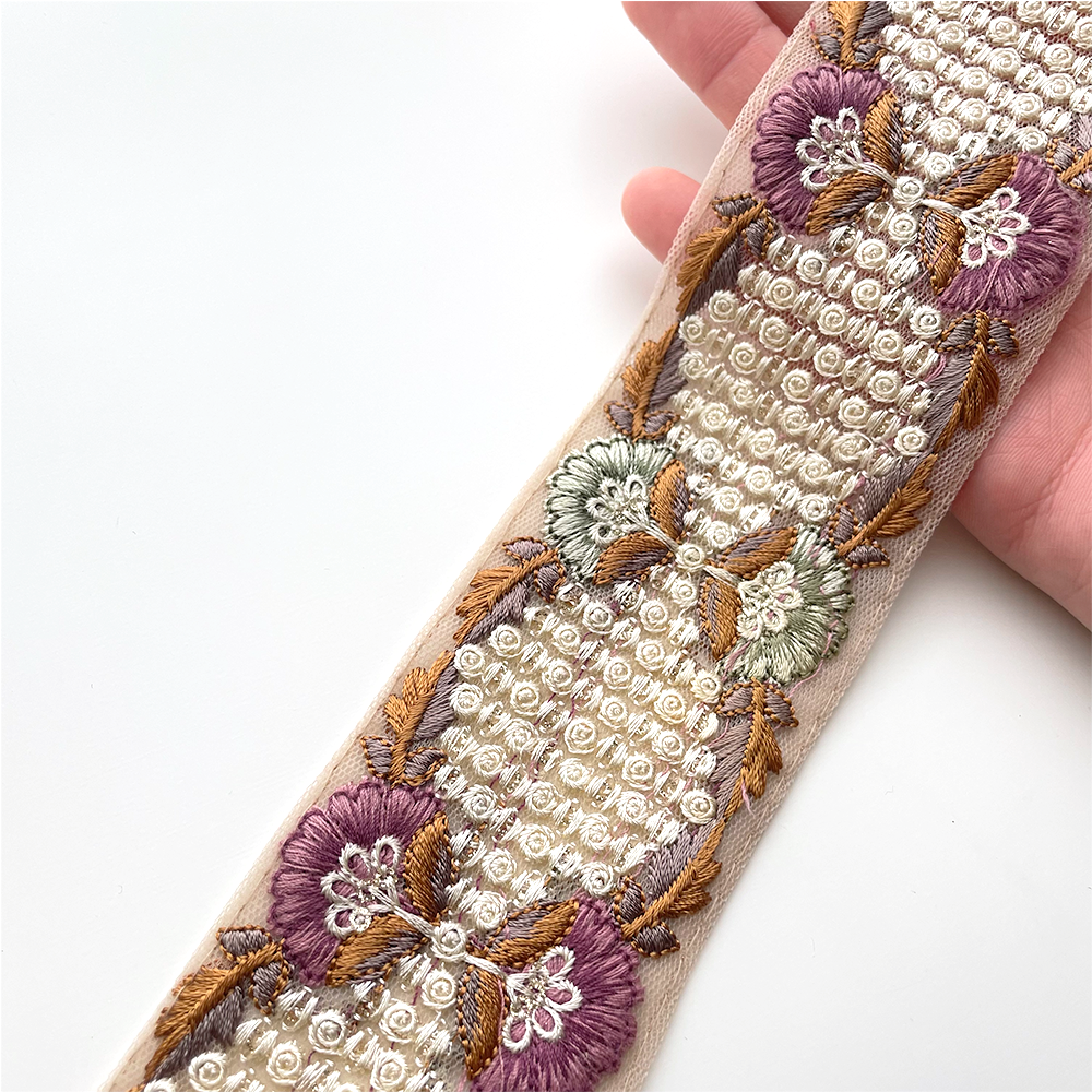 682 【 幅：5.5cm 】 インド刺繍リボン　ブラウン　チュール　パープル　ホワイト　グリーン